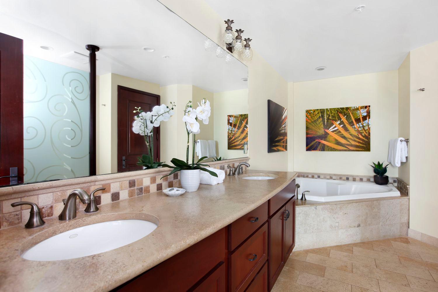 Waipouli Beach Resort Penthouse Beautiful Oceanview Aloha! Ac Pool Kapa'a Bagian luar foto